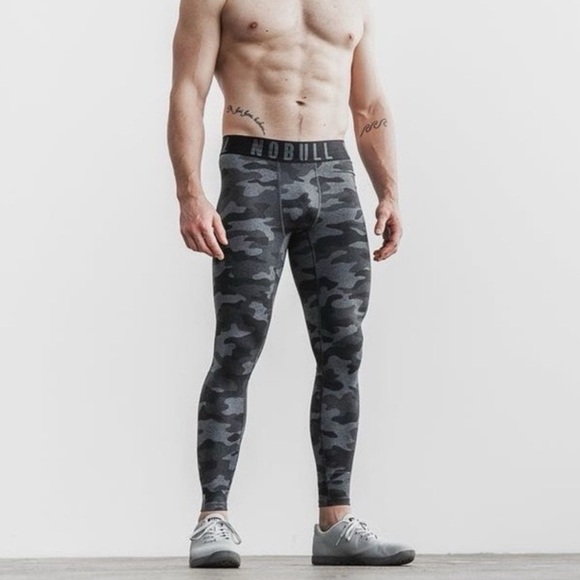 NOBULL • Chrome Black Camo Compression 3/4 Length Tights Pants - Picture 2 of 12